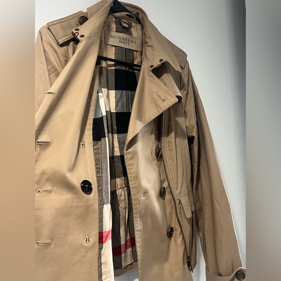 Burberry Brit Tan Trench Coat - Picture 2 of 13